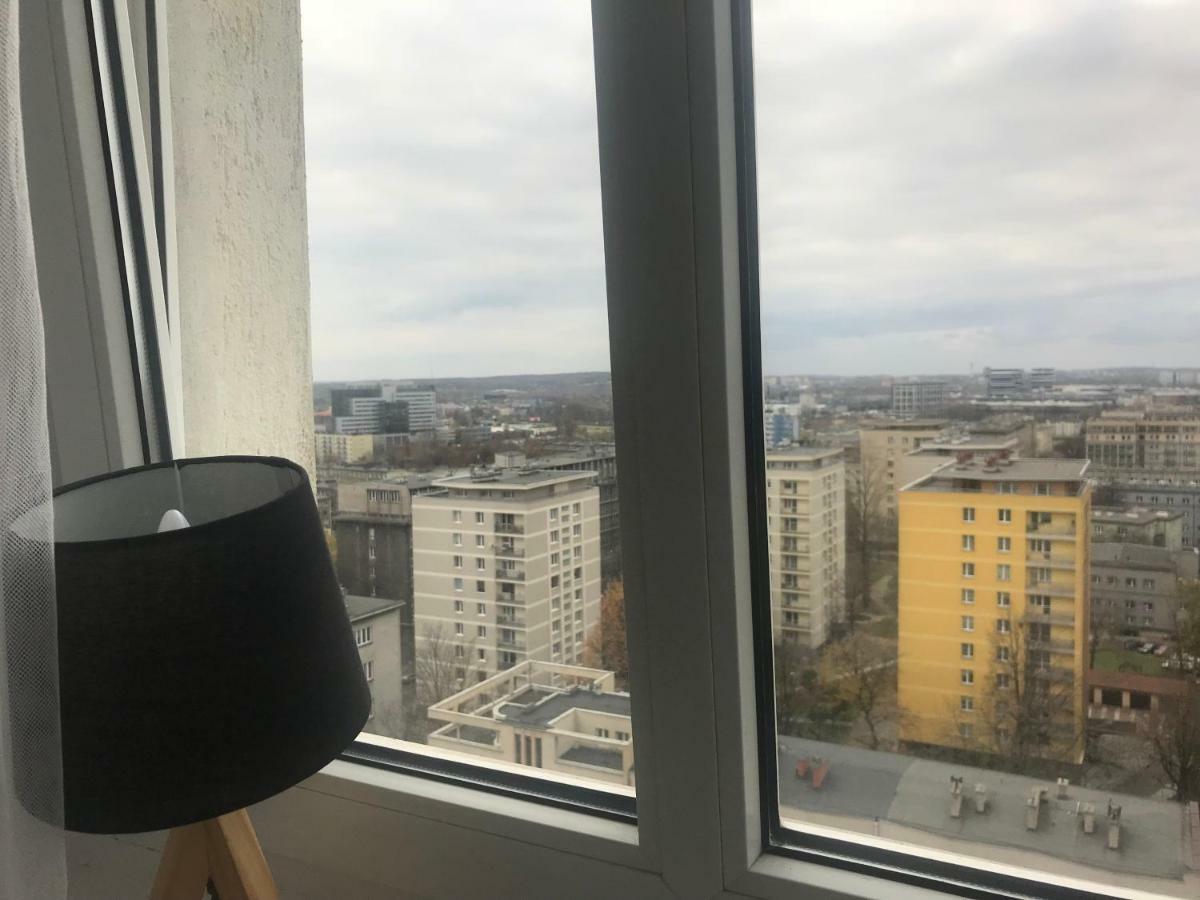 On The Corner Apartment Катовице Екстериор снимка